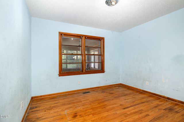 4737 Rosehill Road, Fayetteville, NC 28311