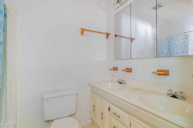 4737 Rosehill Road, Fayetteville, NC 28311