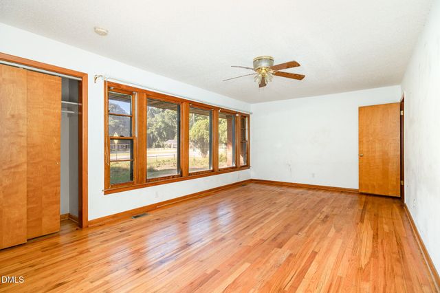 4737 Rosehill Road, Fayetteville, NC 28311