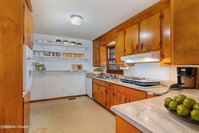 4737 Rosehill Road, Fayetteville, NC 28311