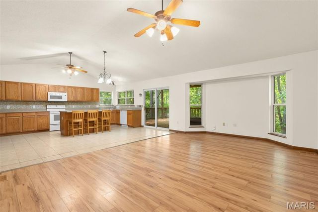 1935 Anchorage Drive, Festus, MO 63028