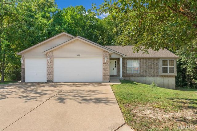 1935 Anchorage Drive, Festus, MO 63028