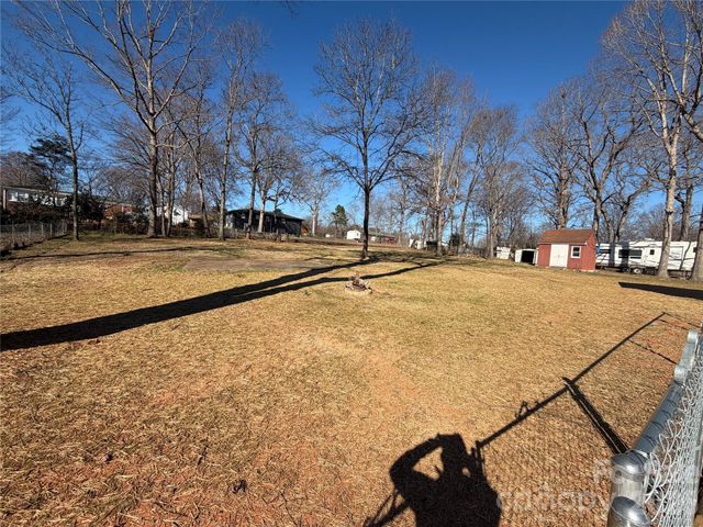 1906 Oakhurst Drive, Shelby, NC 28152