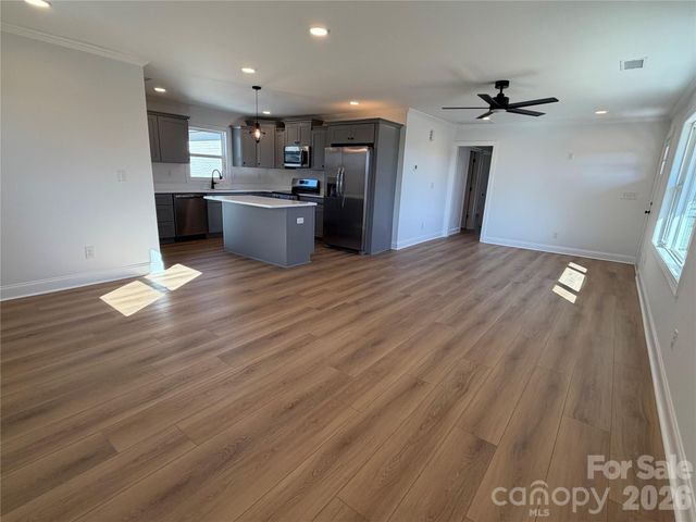 1906 Oakhurst Drive, Shelby, NC 28152