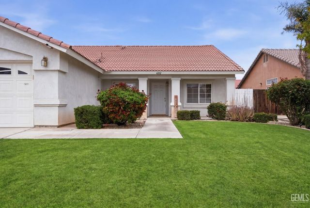 4202 Silver Maple Court, Bakersfield, CA 93313