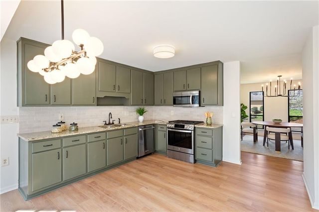 3507 Vinings North Trail SE, Smyrna, GA 30080