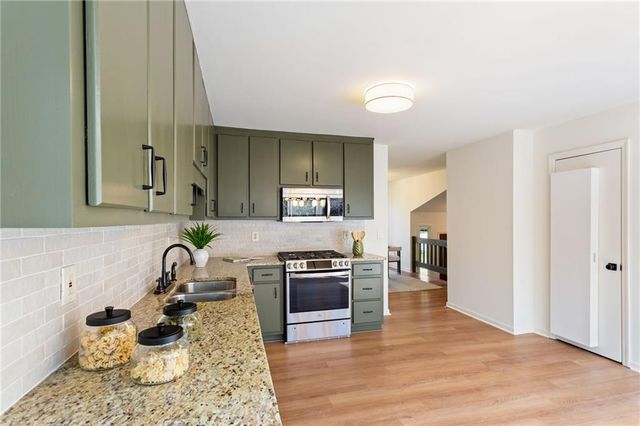 3507 Vinings North Trail SE, Smyrna, GA 30080