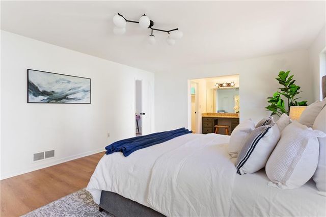 3507 Vinings North Trail SE, Smyrna, GA 30080