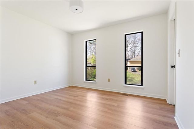 3507 Vinings North Trail SE, Smyrna, GA 30080