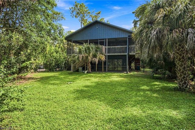 4971 Hickory Wood DR, Naples, FL 34119
