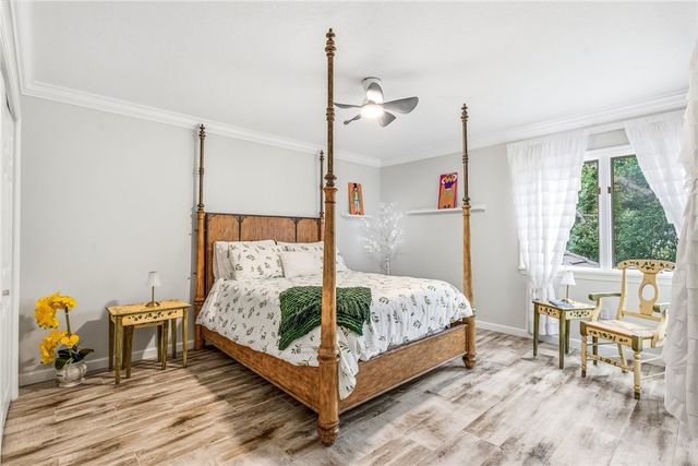 220 S Peppertree Drive, Vero Beach, FL 32963