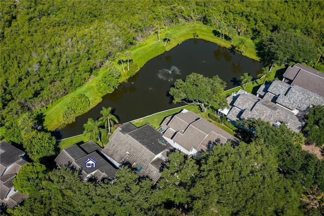 220 S Peppertree Drive, Vero Beach, FL 32963