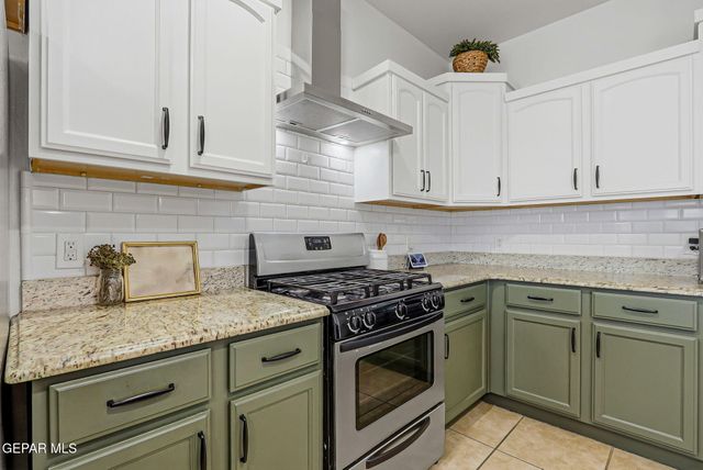 536 El Cerro Drive, Sunland Park, NM 88063