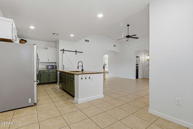 536 El Cerro Drive, Sunland Park, NM 88063