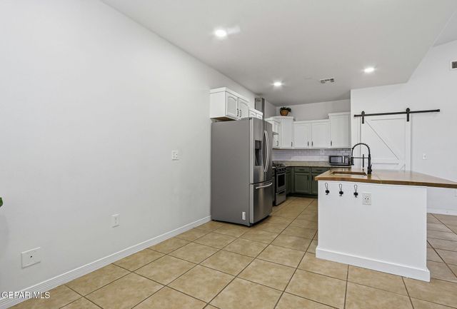 536 El Cerro Drive, Sunland Park, NM 88063