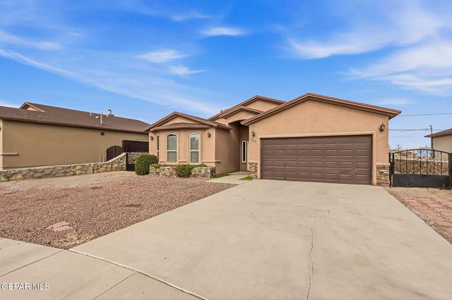 536 El Cerro Drive, Sunland Park, NM 88063