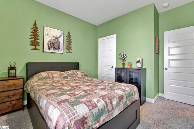 135 Mainsail Way, Spartanburg, SC 29302