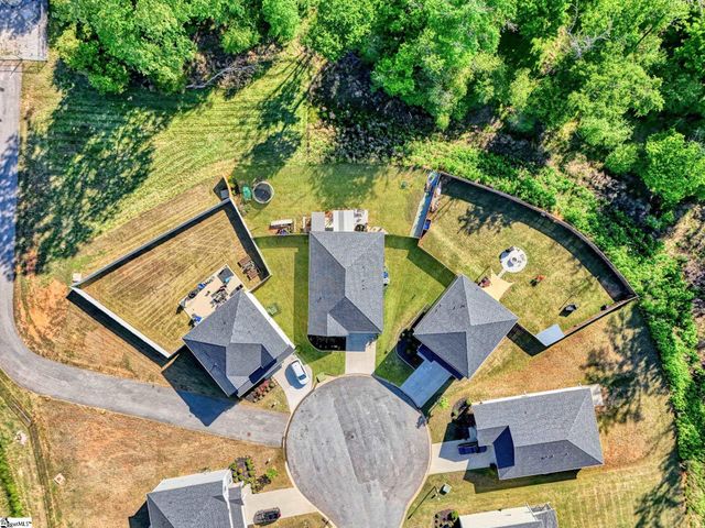 135 Mainsail Way, Spartanburg, SC 29302