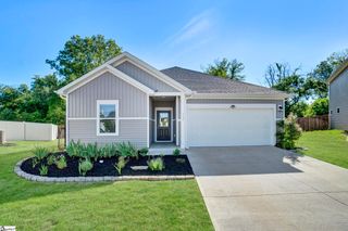 135 Mainsail Way, Spartanburg, SC 29302