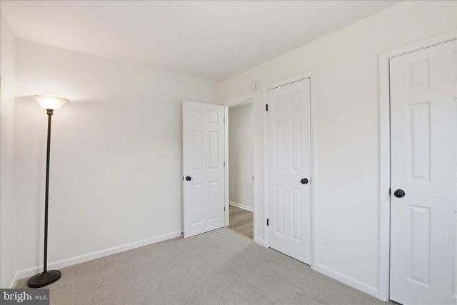 2472 LEAMAN RD, Ronks, PA 17572