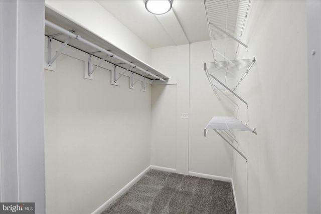 2472 LEAMAN RD, Ronks, PA 17572