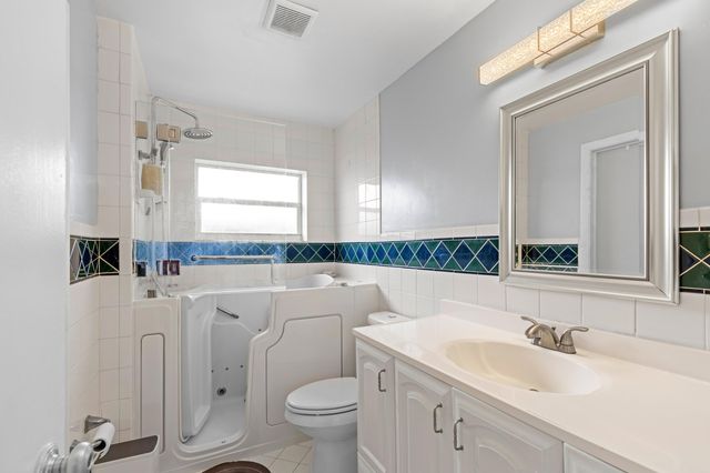 328 HASTINGS Street, Boca Raton, FL 33487