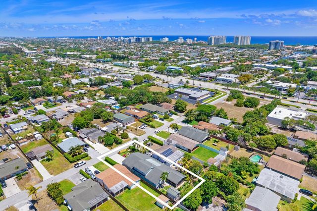328 HASTINGS Street, Boca Raton, FL 33487