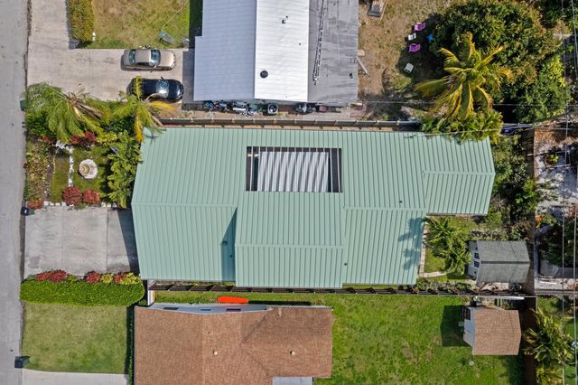 328 HASTINGS Street, Boca Raton, FL 33487