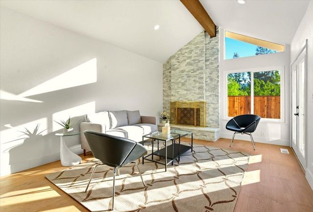 11 Paddock Ct, Pleasant Hill, CA 94523