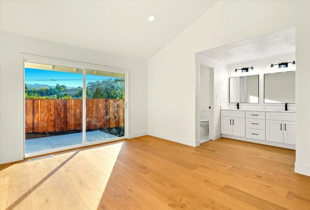 11 Paddock Ct, Pleasant Hill, CA 94523