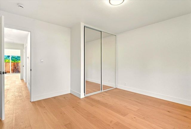 11 Paddock Ct, Pleasant Hill, CA 94523