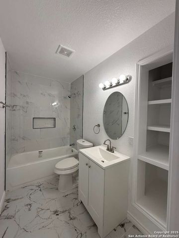 8307 Maple Ridge, San Antonio, TX 78239