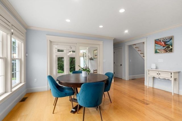293 Wattaquadock Hill Rd, Bolton, MA 01740