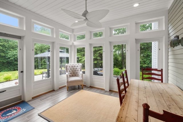 293 Wattaquadock Hill Rd, Bolton, MA 01740