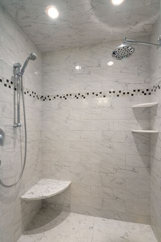 293 Wattaquadock Hill Rd, Bolton, MA 01740