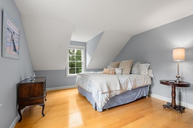 293 Wattaquadock Hill Rd, Bolton, MA 01740