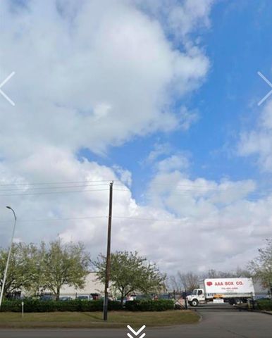 9300 Winkler Drive, Houston, TX 77017