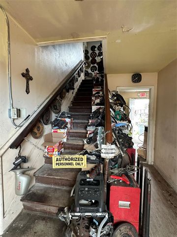 9300 Winkler Drive, Houston, TX 77017