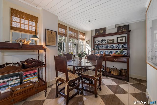 35 Sill Lane, Old Lyme, CT 06371