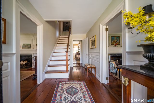 35 Sill Lane, Old Lyme, CT 06371