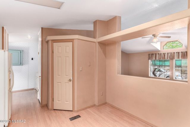 6670 N Desert View Drive, Tucson, AZ 85743