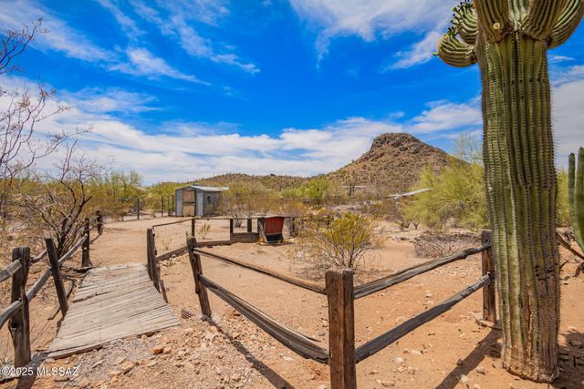 6670 N Desert View Drive, Tucson, AZ 85743