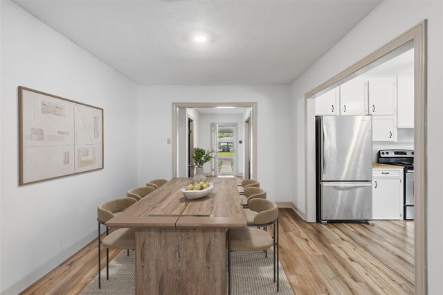 1902 Edgewood Street, Liberty, TX 77575