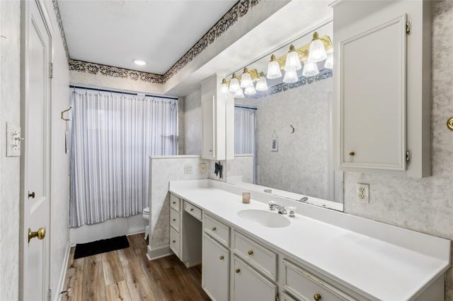 1902 Edgewood Street, Liberty, TX 77575