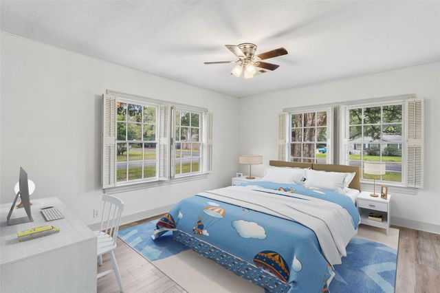 1902 Edgewood Street, Liberty, TX 77575