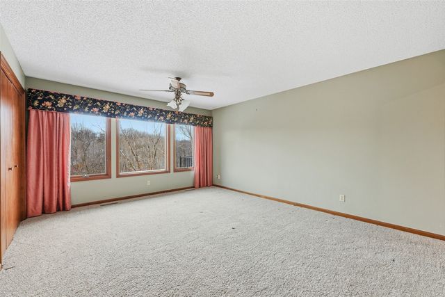 1549 Matterhorn Drive NE, Cedar Rapids, IA 52402