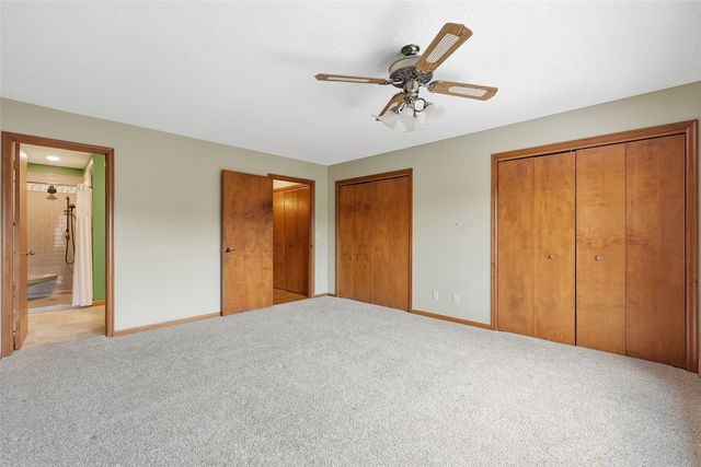 1549 Matterhorn Drive NE, Cedar Rapids, IA 52402