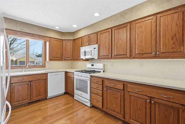 1549 Matterhorn Drive NE, Cedar Rapids, IA 52402