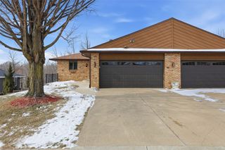 1549 Matterhorn Drive NE, Cedar Rapids, IA 52402