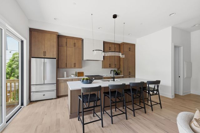 1006B Southside Ave, Nashville, TN 37203